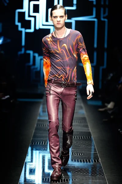 Look 33